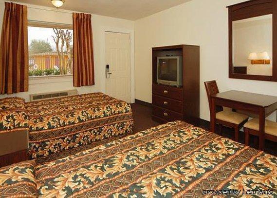 Rodeway Inn Conference Center Beaumont Cameră foto